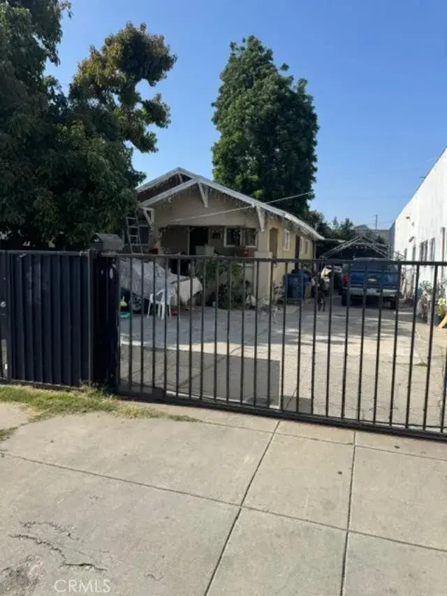 1655 E 42nd Street, Los Angeles, CA 90011 - #1