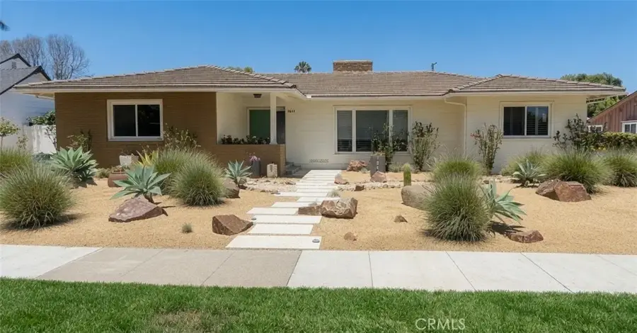 1041 E Burlinghall Drive, Long Beach, CA 90807 - #2