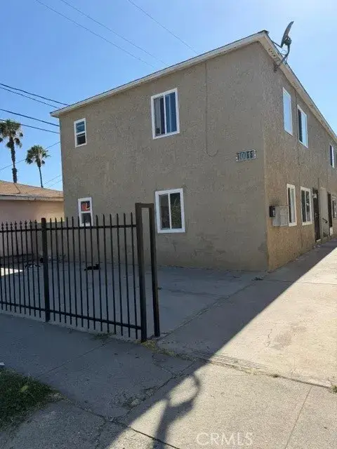 10011 State Street, Lynwood, CA 90262 - #1