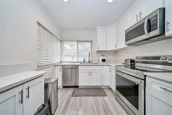 2346 Coventry Cir., #18, Fullerton, CA 92833