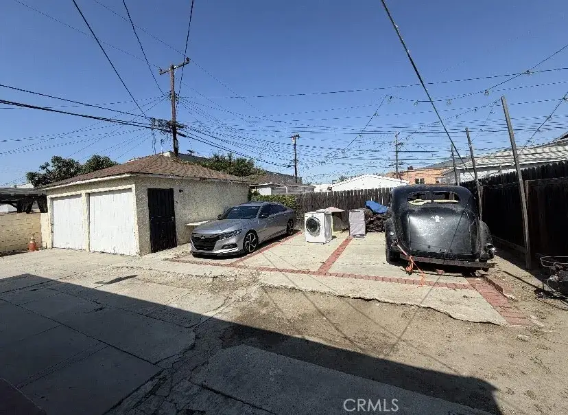 11415 California, Lynwood, CA 90262 - #2