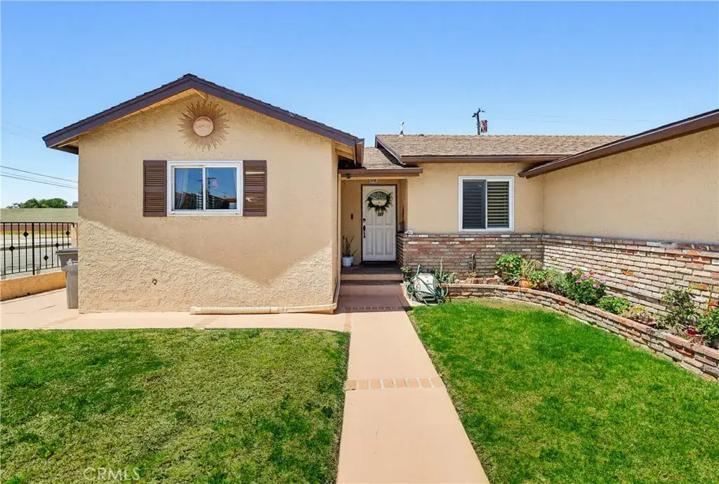 555 W Shadwell, Carson, CA 90745 - #1