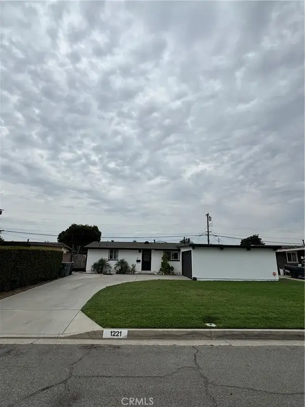 1221 N Aldenville, Covina, CA 91722