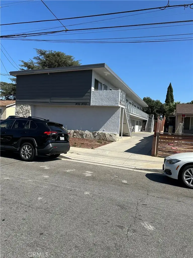 9711 Laurel, Bellflower, CA 90706 - #1