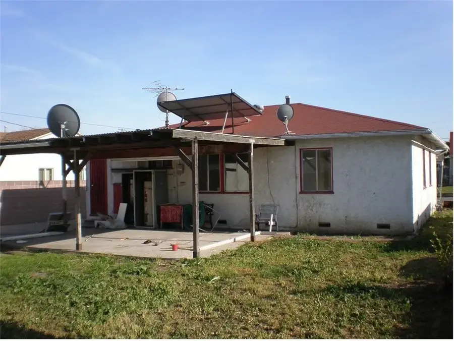1519 W 110th, Los Angeles, CA 90047 - #3