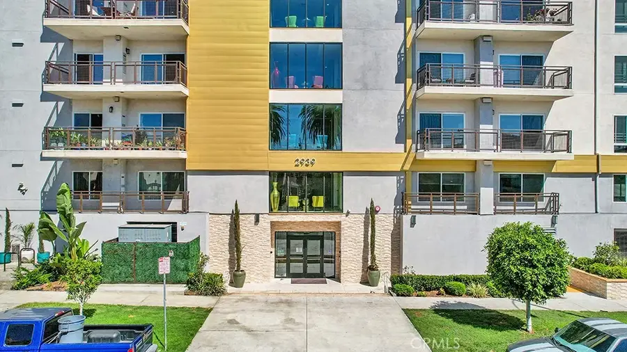 2939 Leeward Ave #615, Los Angeles, CA 90005 - #2