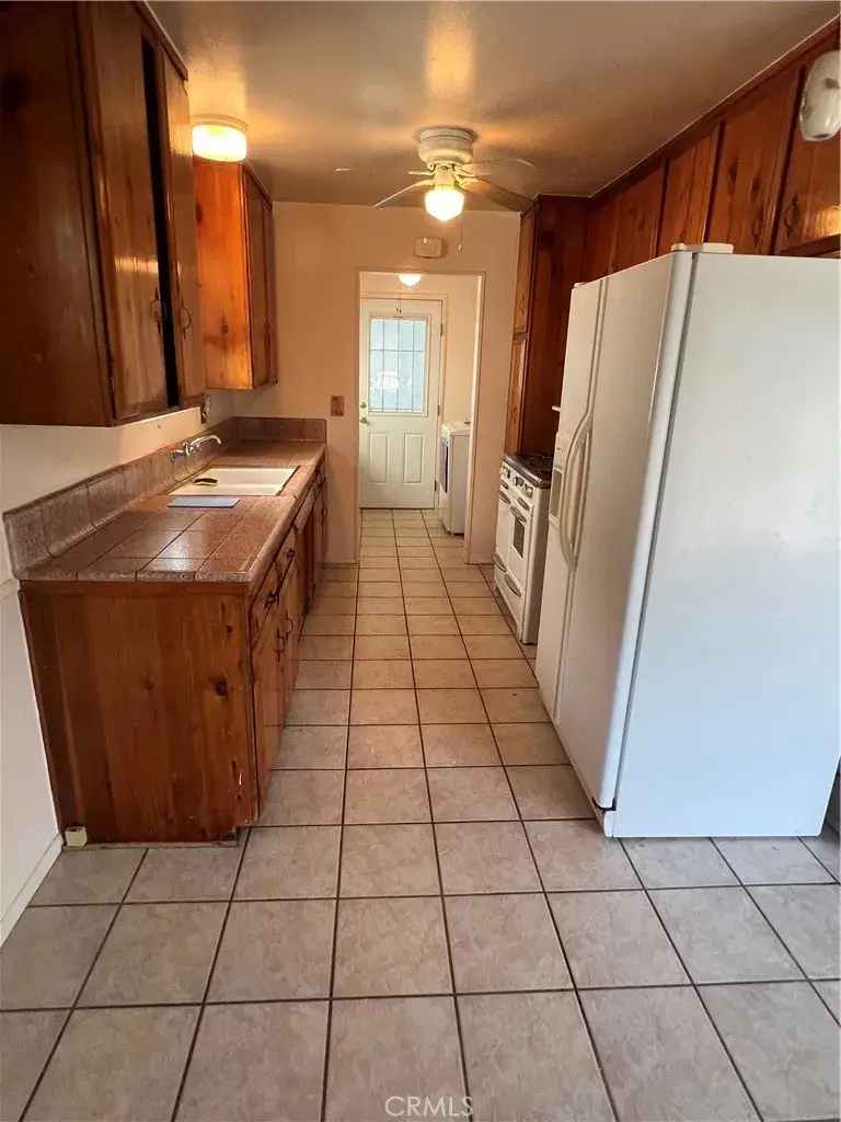 12413 Gradwell, Lakewood, CA 90715 - #3