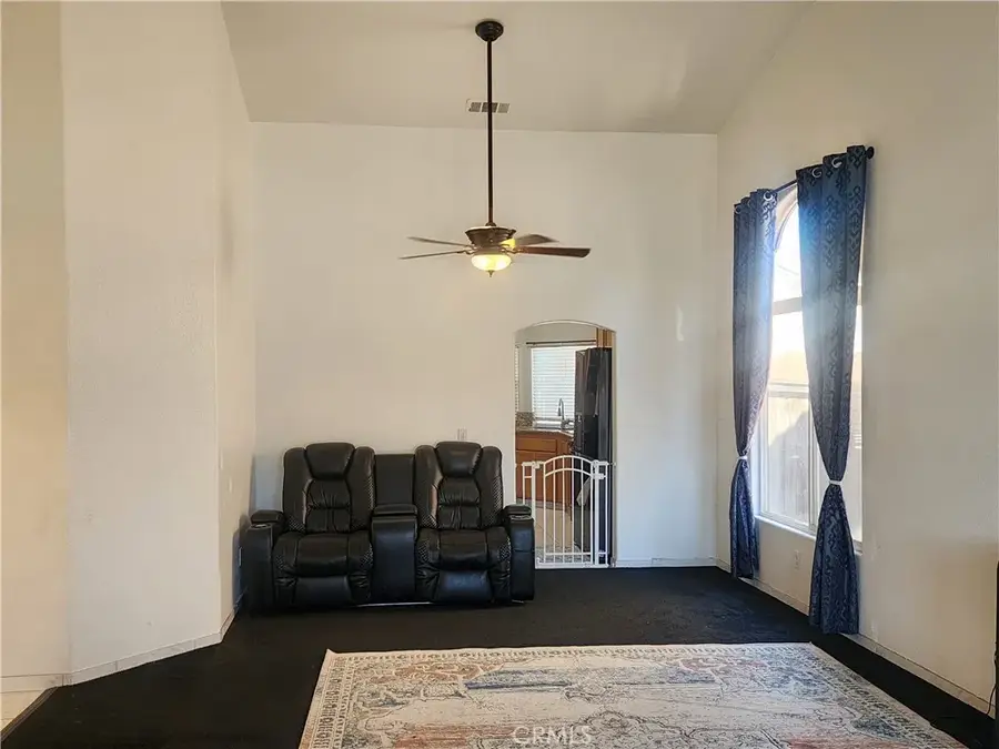 1069 Fig, San Jacinto, CA 92582 - #3