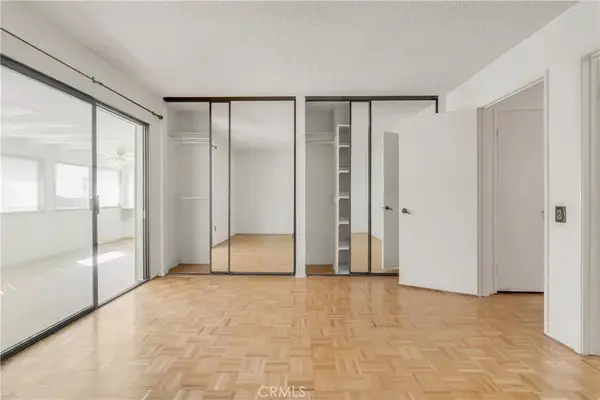 17306 Village 17, Camarillo, CA 93012