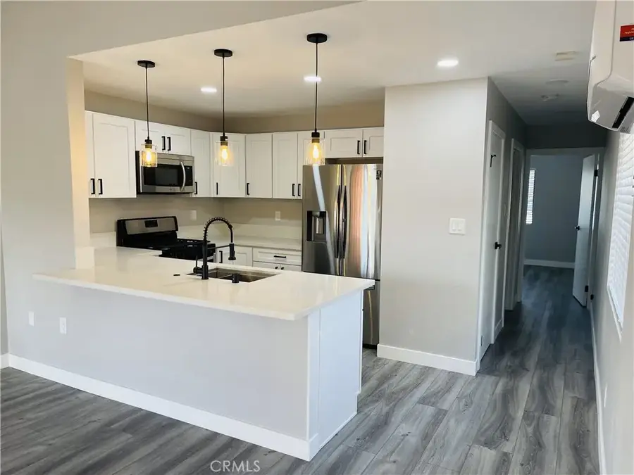 1054 W 23rd Street, San Pedro, CA 90731 - Image #2