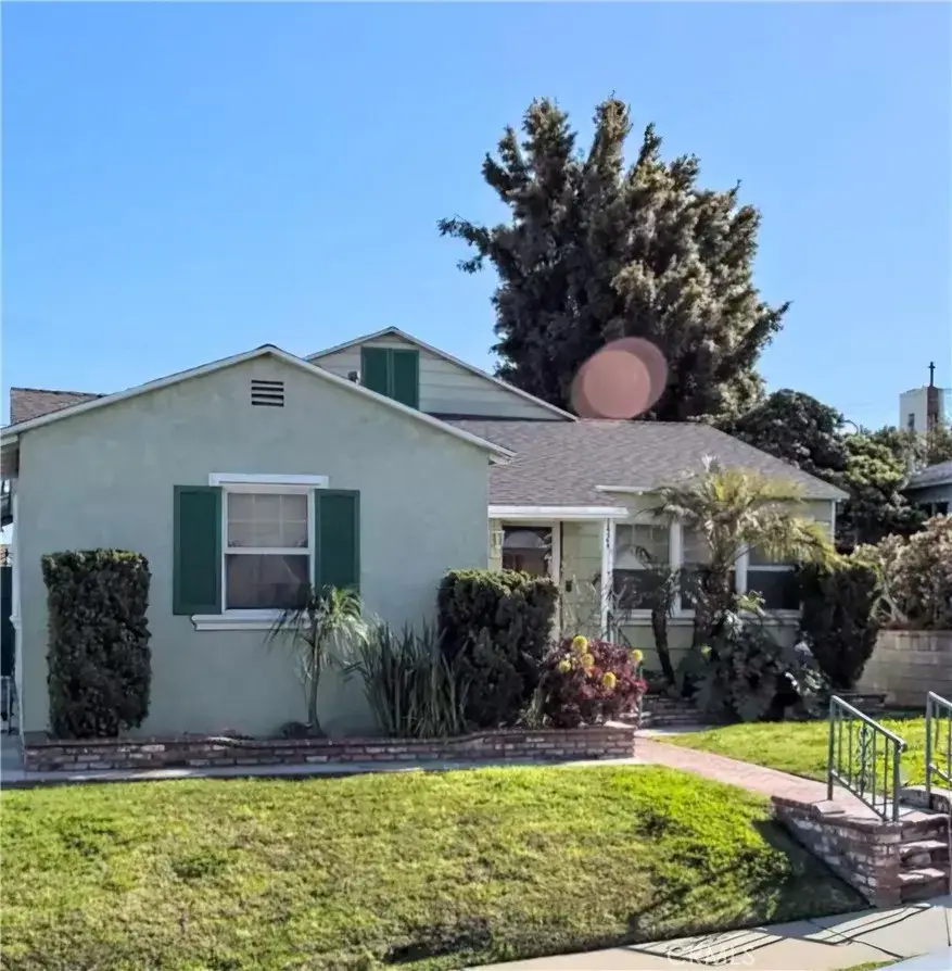 1424 W 113th Street, Los Angeles, CA 90047 - Image #1