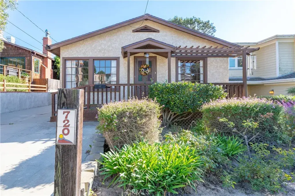 720 27th Street, Manhattan Beach, CA 90266 - Image #1