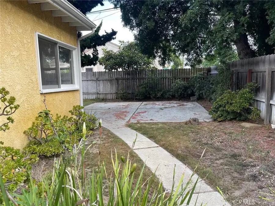 875 Calle De Arboles, Redondo Beach, CA 90277 - Image #3