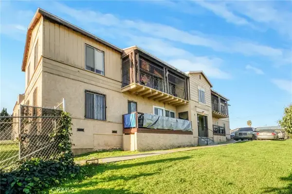 11137 7 Van Buren Ave, Los Angeles, CA 90044