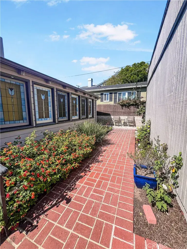 1411 15th, Manhattan Beach, CA 90266 - Image #2