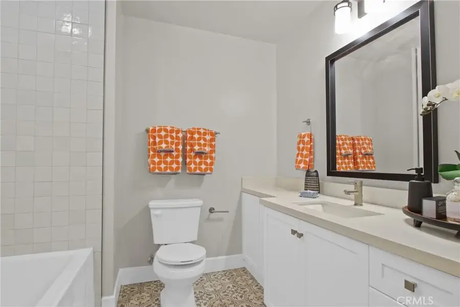 927 Deep Valley Drive #113, Rolling Hills Estates, CA 90274 - Image #3