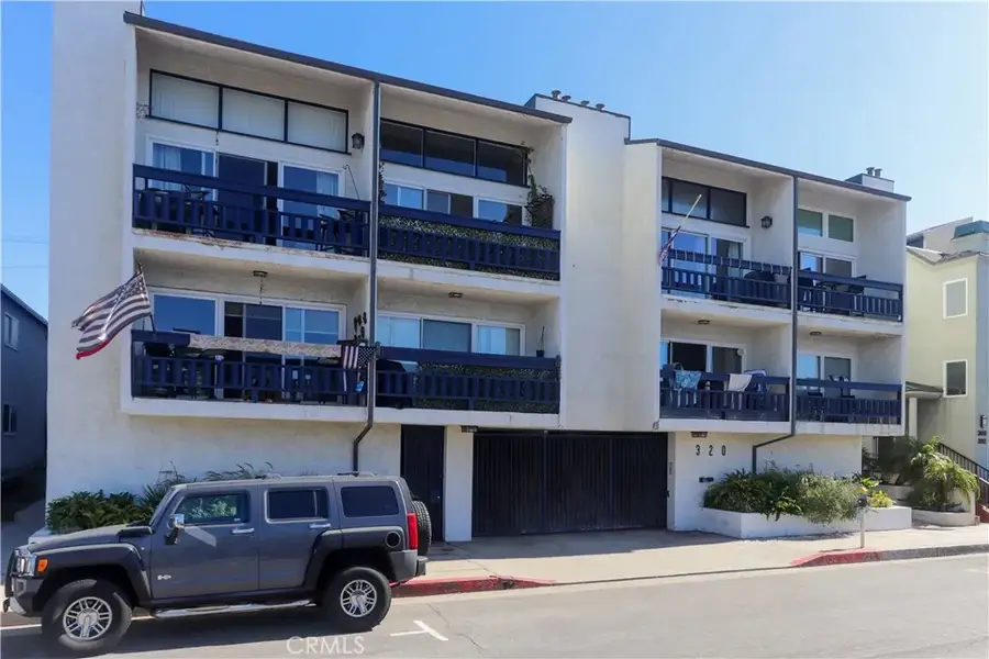 320 Hermosa Avenue #102, Hermosa Beach, CA 90254 - Image #2