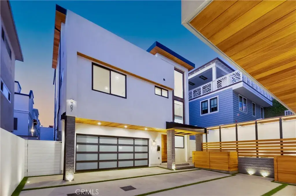 707 2nd Street, Hermosa Beach, CA 90254 - Image #1