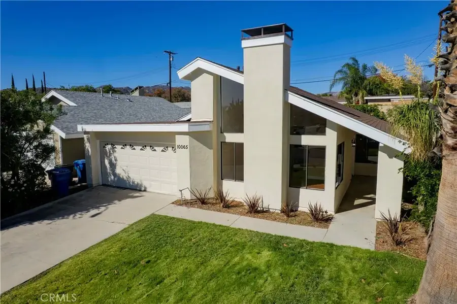 10065 Hillview, Chatsworth, CA 91311 - Image #3