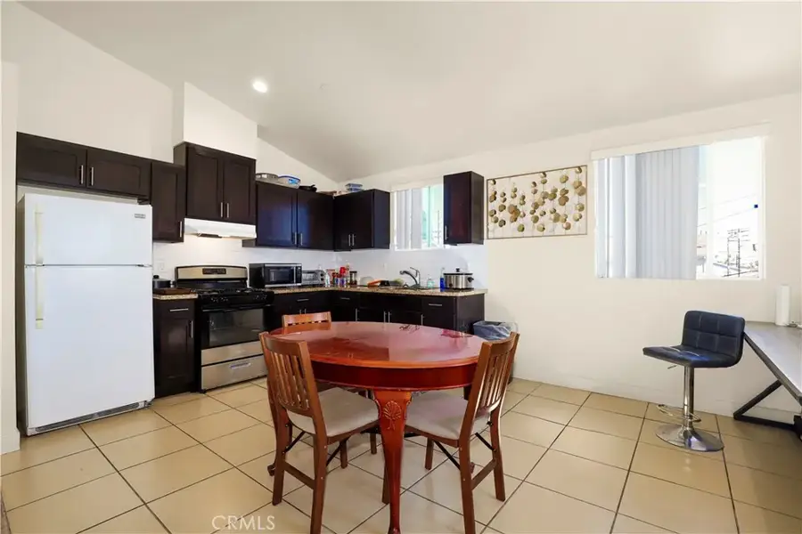 844 W 78th Street, Los Angeles, CA 90044 - Image #3