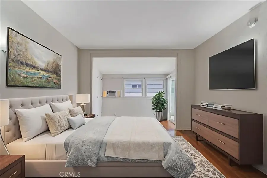 10636 Ayres Avenue, Los Angeles, CA 90064 - Image #3