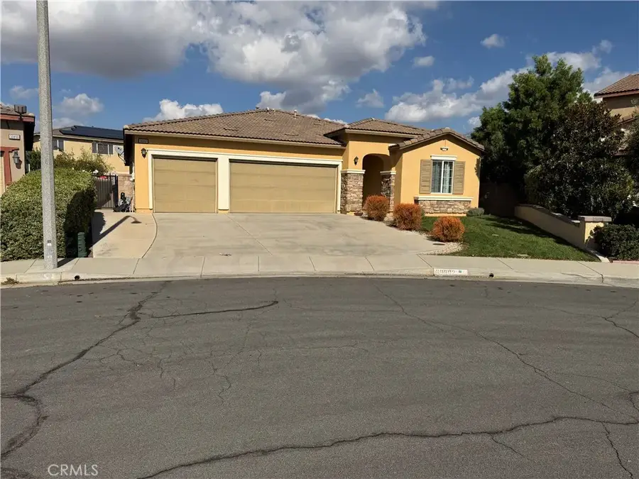 30902 Thimbleberry, Murrieta, CA 92563 - Image #2