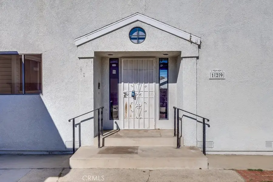 129 N Marshall Ct, San Pedro, CA 90731 - Image #3