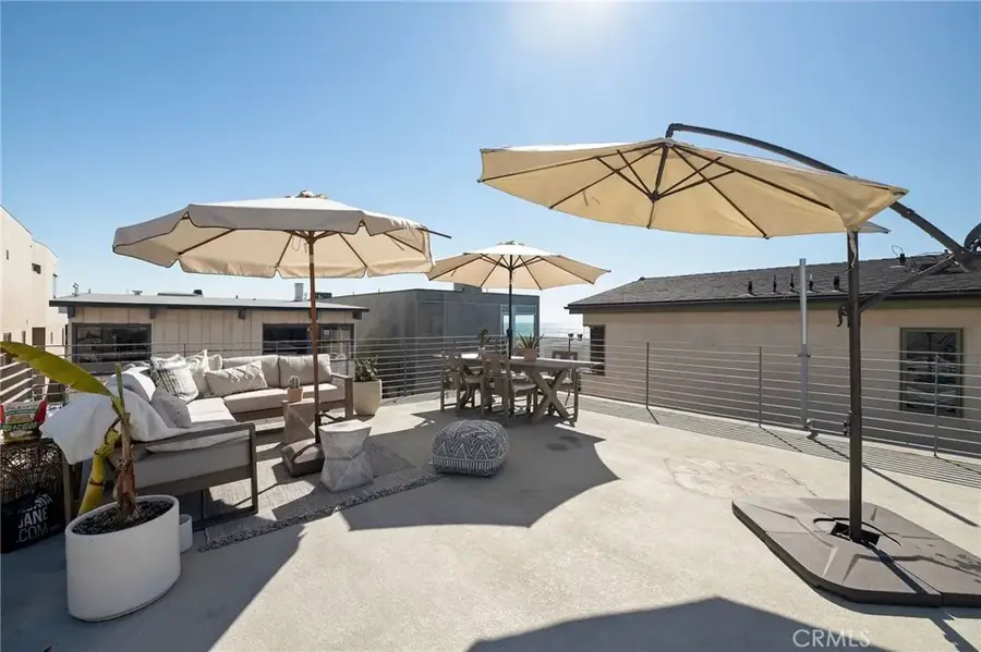 125 16th Place, Manhattan Beach, CA 90266 - Image #2
