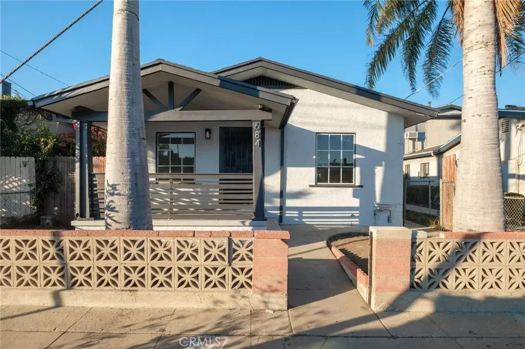 684 W 18th, San Pedro, CA 90731 - Image #1