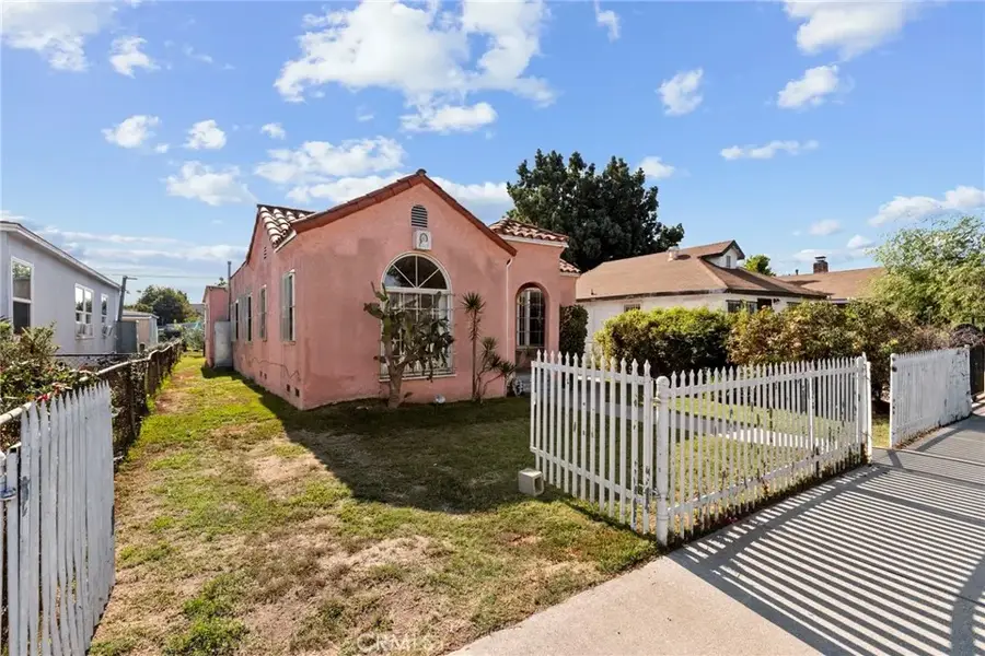 1622 E 88th, Los Angeles, CA 90002 - Image #2