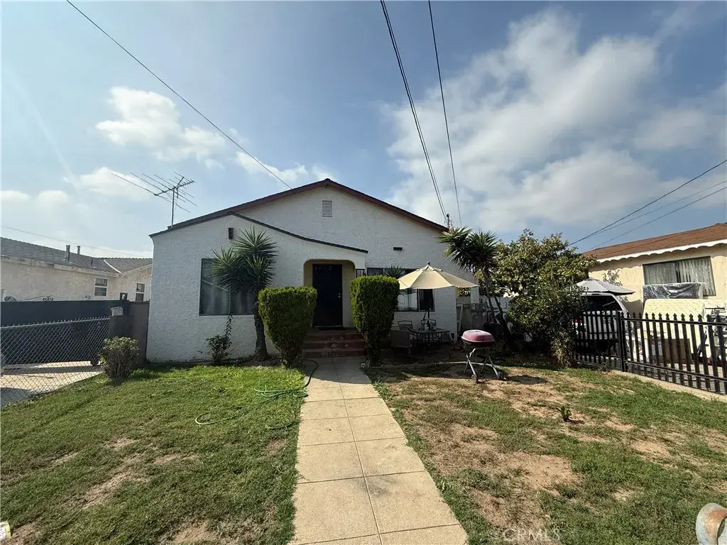 1057 N Neptune, Wilmington, CA 90744 - Image #1