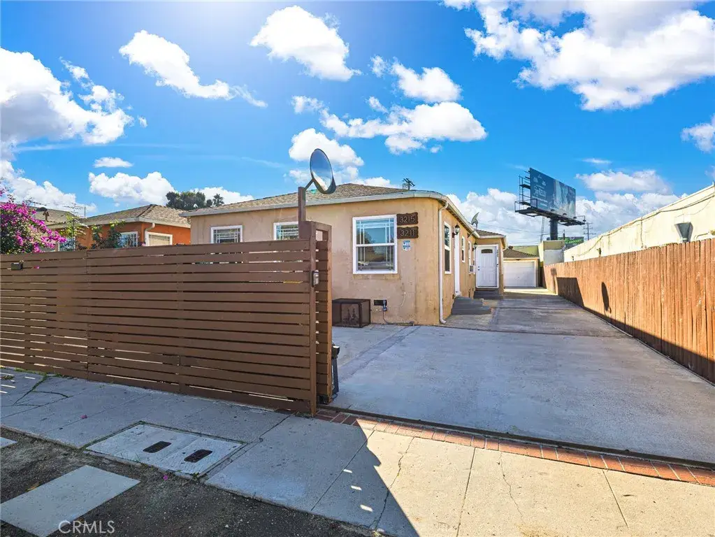 3211 Cattaraugus Avenue, Los Angeles, CA 90034 - Image #1