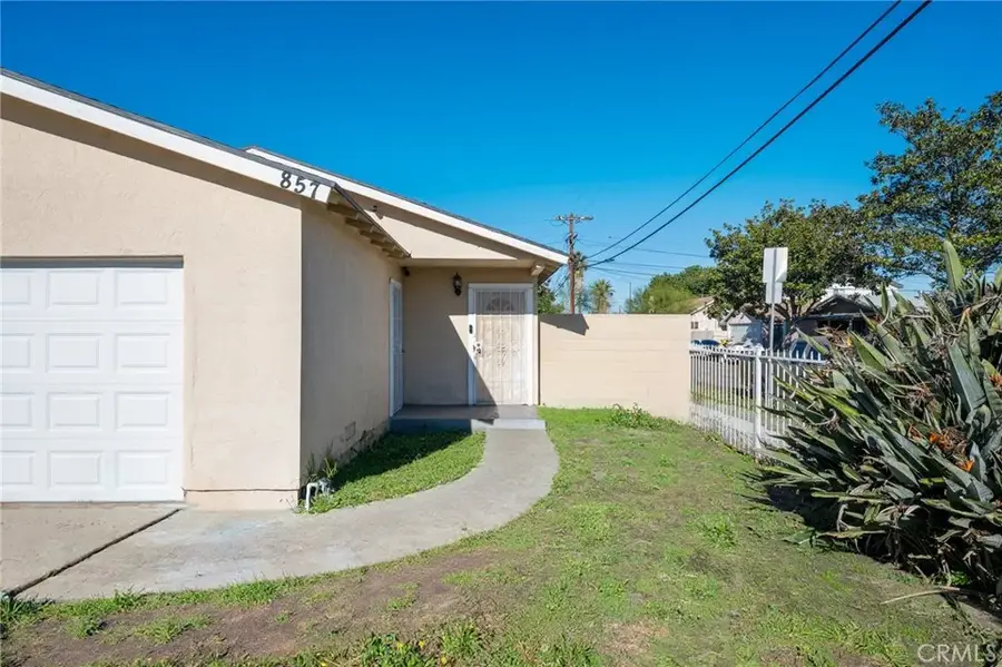 857 E 109th, Los Angeles, CA 90059 - Image #2