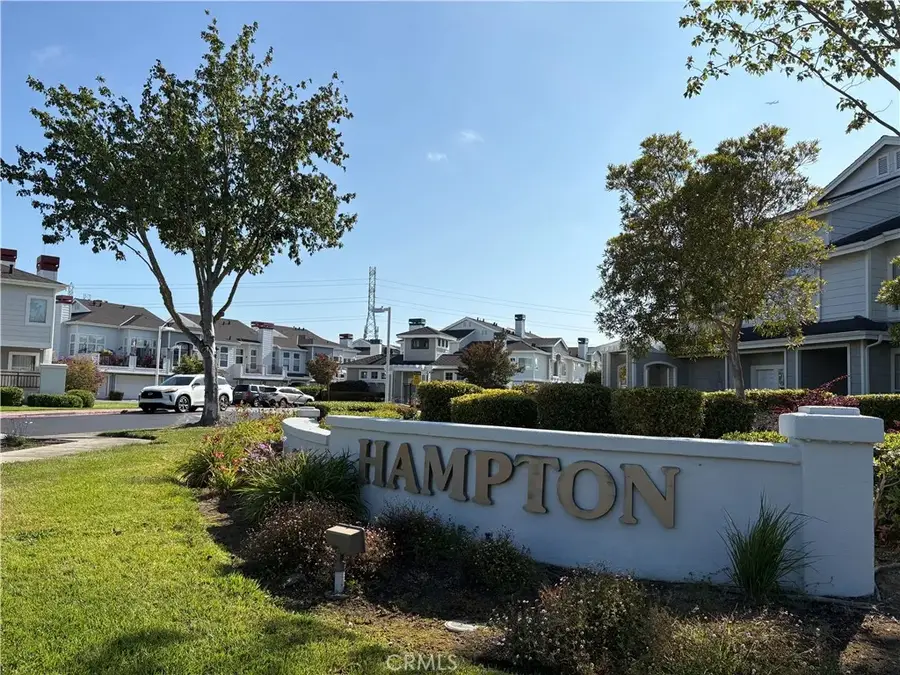 549 Shoal Circle, Redwood City, CA 94065 - Image #2