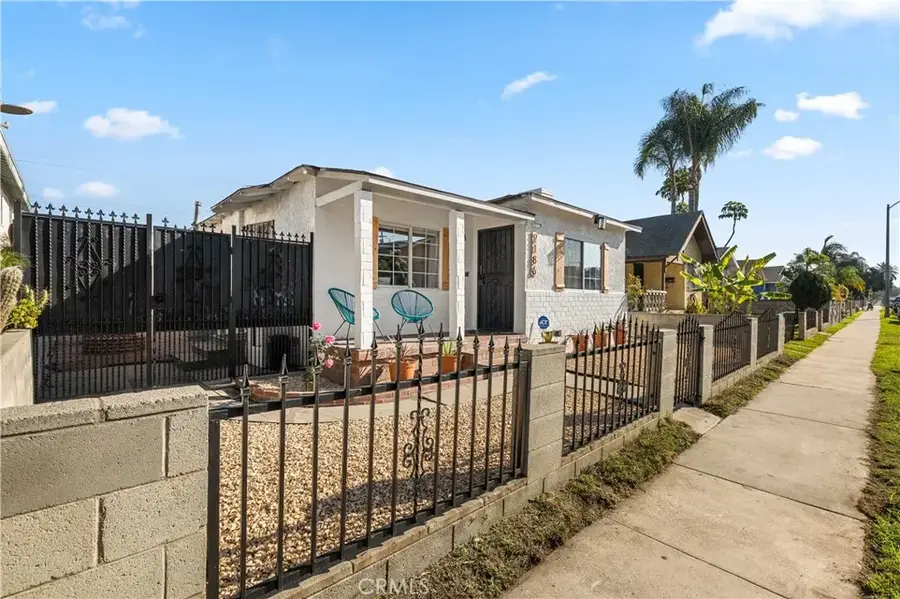 2186 Lime Avenue, Long Beach, CA 90806 - Image #2