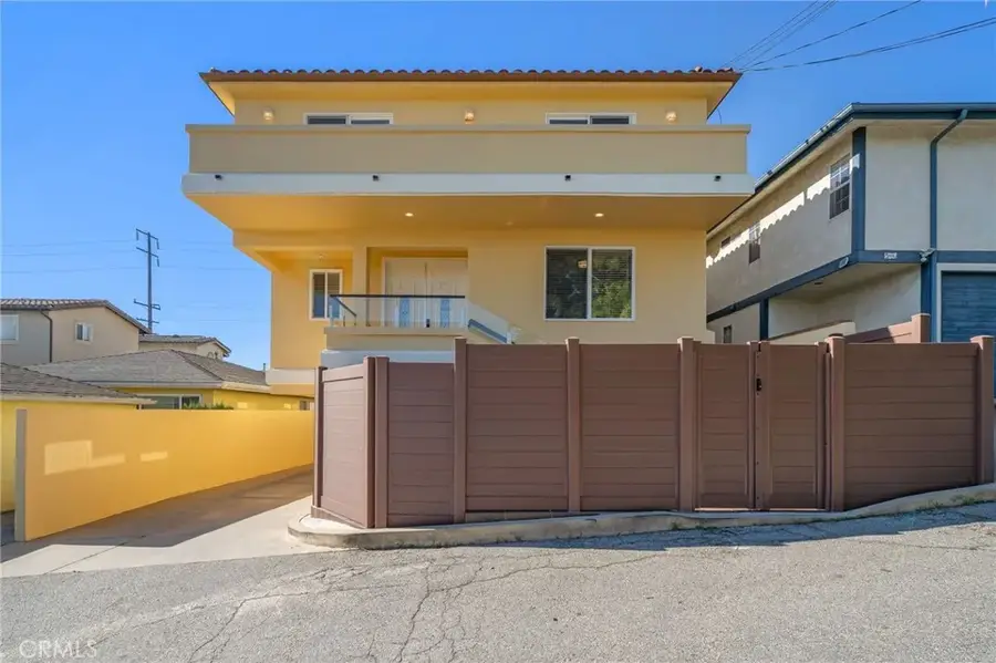 204 N Prospect #B, Redondo Beach, CA 90277 - Image #2