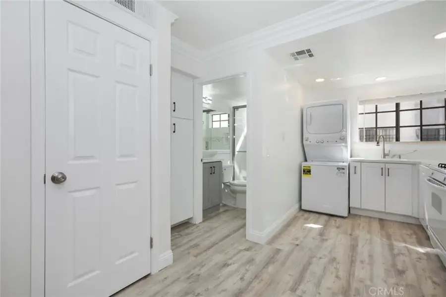 716 New Depot, Los Angeles, CA 90012 - Image #2