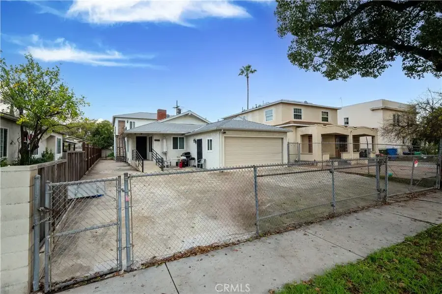 833 W 41st Drive, Los Angeles, CA 90037 - Image #2