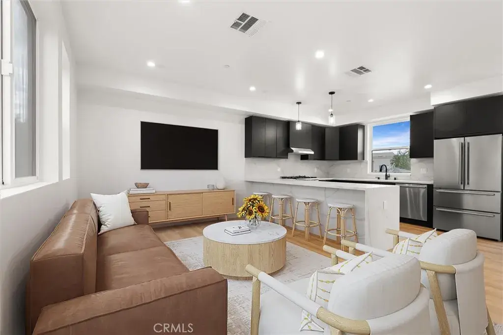 11408 W Calvert Street, North Hollywood, CA 91606 - Image #1