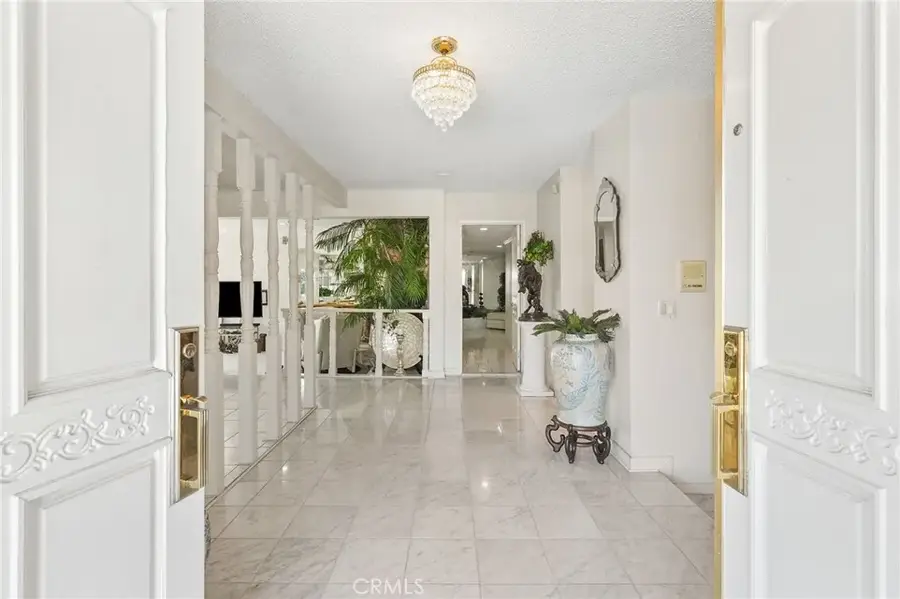 4160 Don Jose Drive, Los Angeles, CA 90008 - Image #2