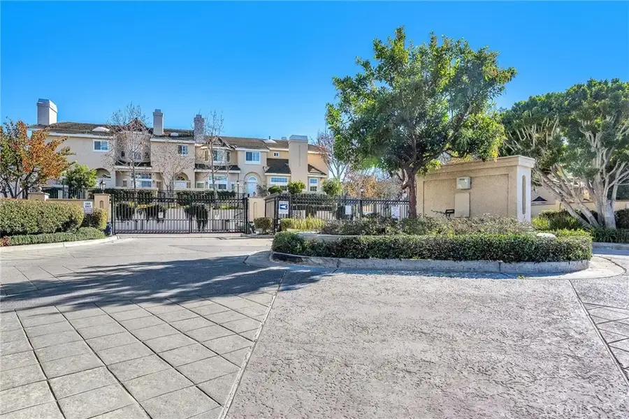 2300 Maple Avenue #58, Torrance, CA 90503 - Image #3