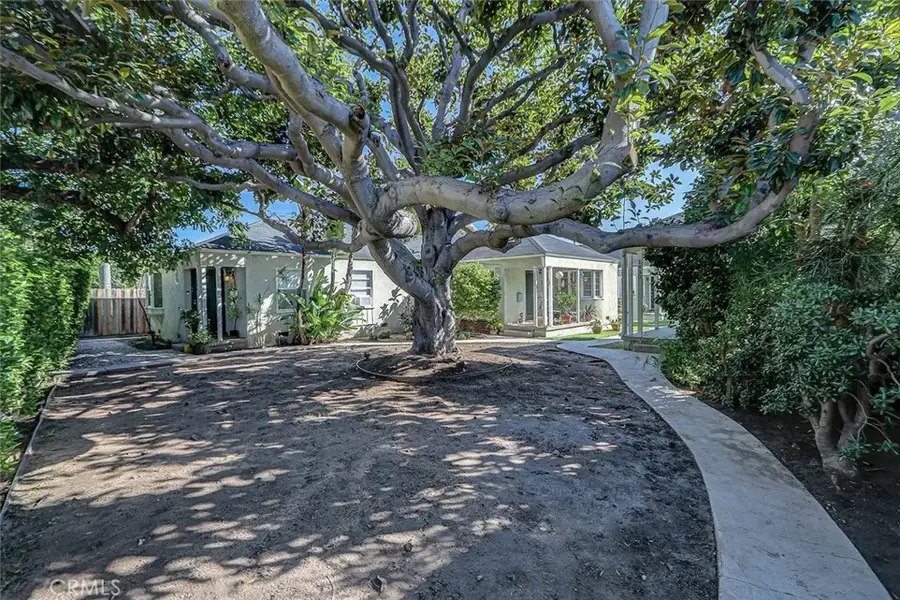 1428 Ocean Park, Santa Monica, CA 90405 - Image #2