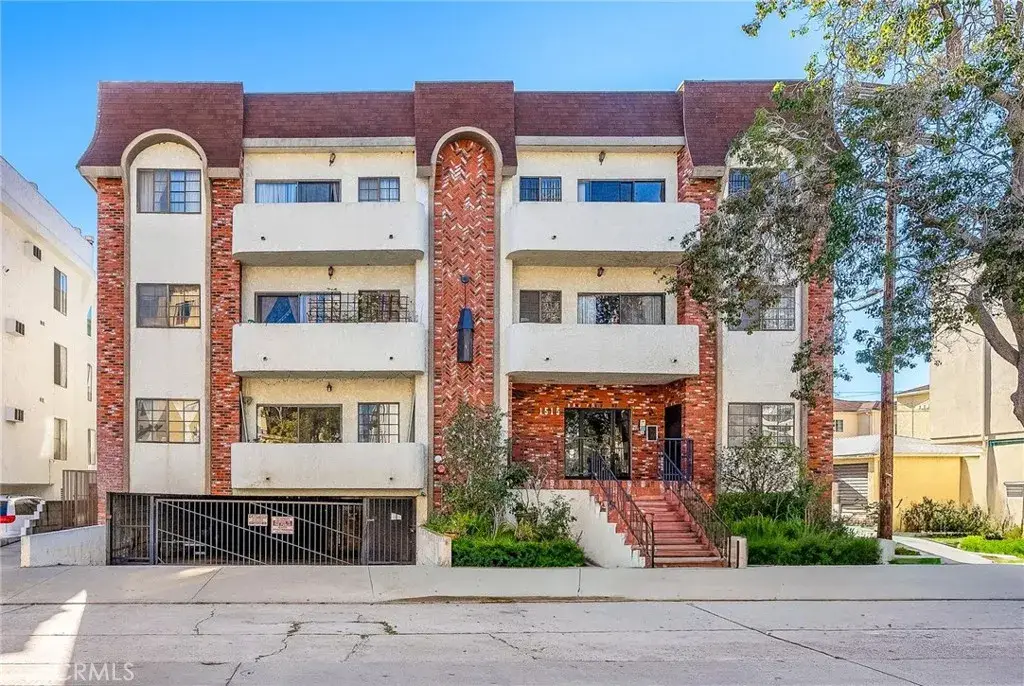 1515 Amherst Avenue #302, Los Angeles, CA 90025 - Image #1
