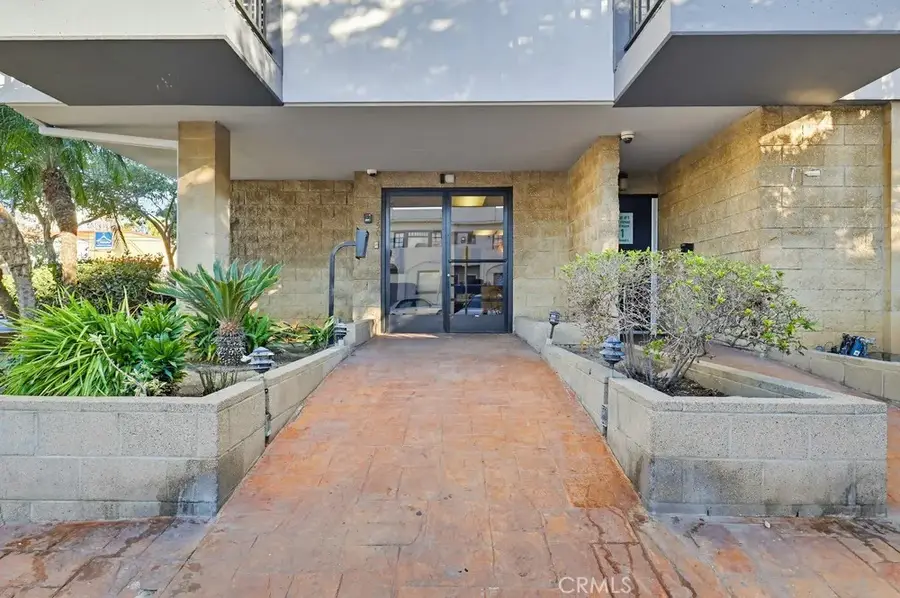 350 Cedar Avenue #503, Long Beach, CA 90802 - Image #2