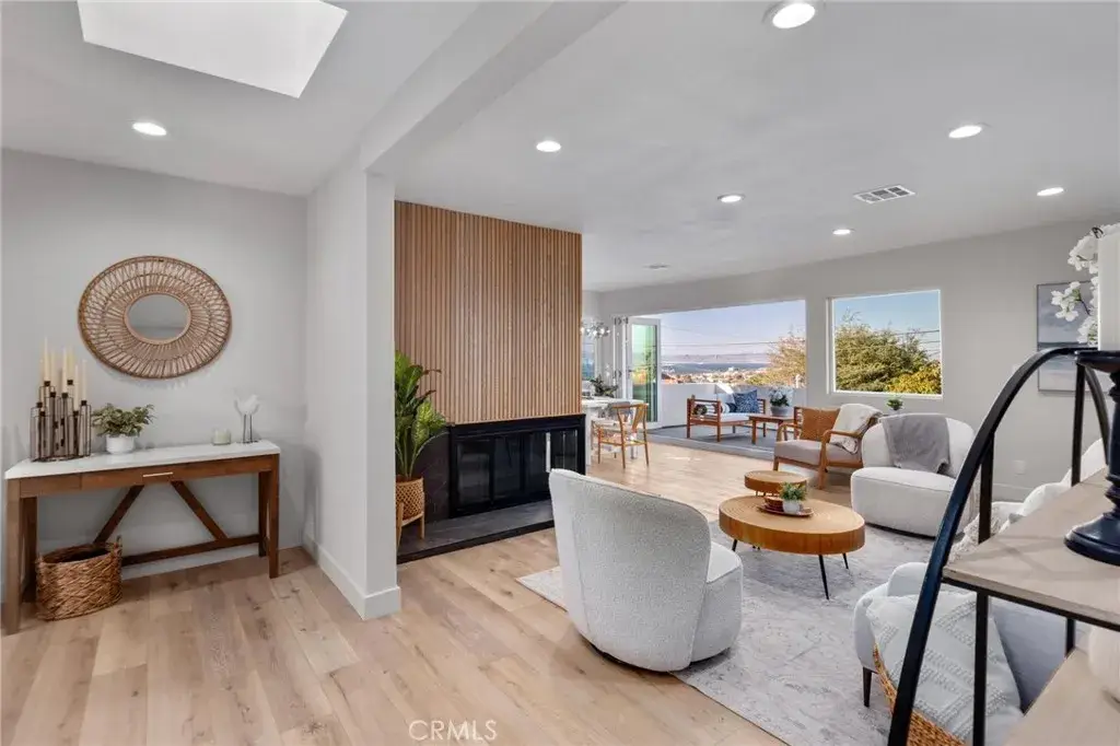 221 Via Los Miradores, Redondo Beach, CA 90277 - Image #1