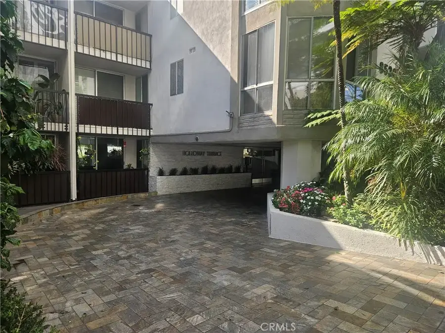 8530 Holloway Drive #303, West Hollywood, CA 90069 - Image #2