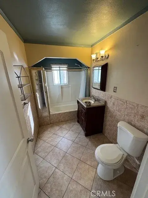 15905 S Menlo, Gardena, CA 90247 - Image #2