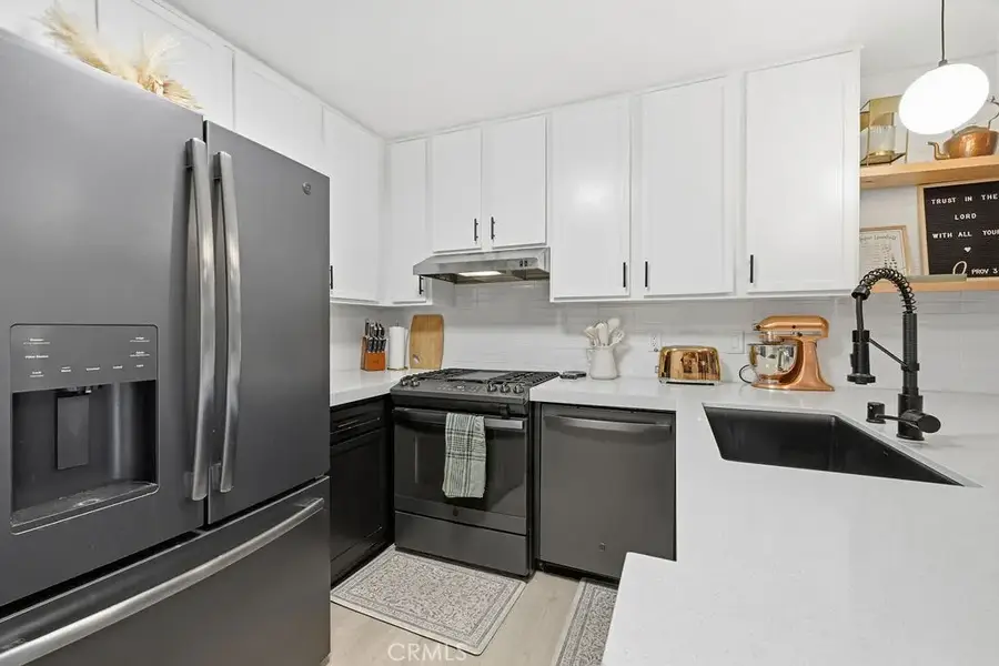 10139 Arleta Ave #2, Arleta, CA 91331 - Image #2