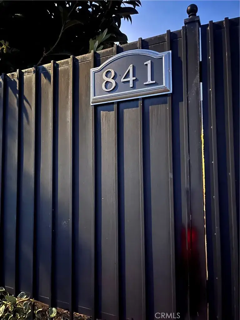 841 W 58th, Los Angeles, CA 90037 - Image #1