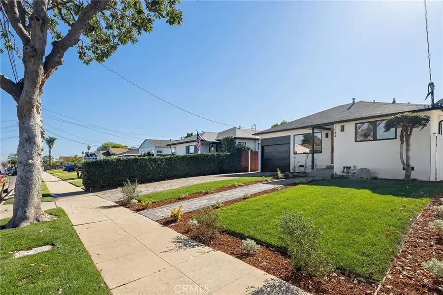1544 W 215th, Torrance, CA 90501 - Image #2